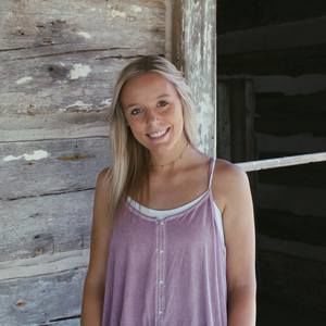 Meet your Posher, Maggie